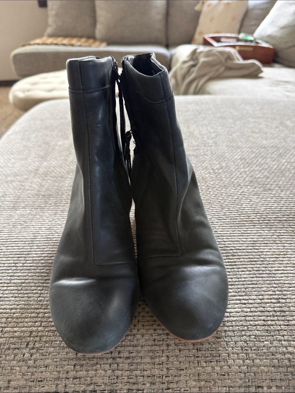 Women's Toms Black Ankle Boots - Sleek Zip Closure